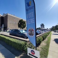 Temple City Unified School District - The polls