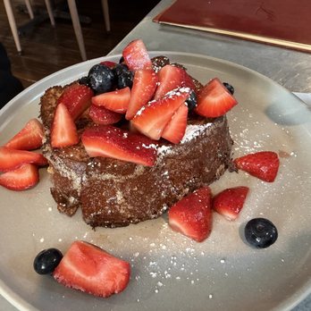 Lovina - French Toast - New American Near Me - Calistoga, California Lovina - French Toast - New American Near Me - Calistoga, California
