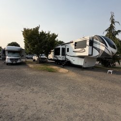 Silver Spur Rv Park - Campsite