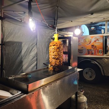 Taqueria La Quebrada - Fresh Pastor tacos - Food Trucks Near Me - Seattle, Washington