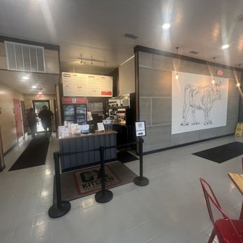 Ox Kitchen - Main entrance and counter - Salad Near Me - Fairhope, Alabama