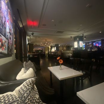 Monarch - Inside - New American Near Me - Houston, Texas Monarch - Inside - New American Near Me - Houston, Texas