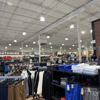 DICK'S Sporting Goods - Sports Wear Near Me - Clearwater, Florida