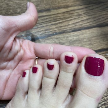 Trillium Nails & Spa - Messy paint job - Skin Care Near Me - Edgewater, New Jersey Trillium Nails & Spa - Messy paint job - Skin Care Near Me - Edgewater, New Jersey