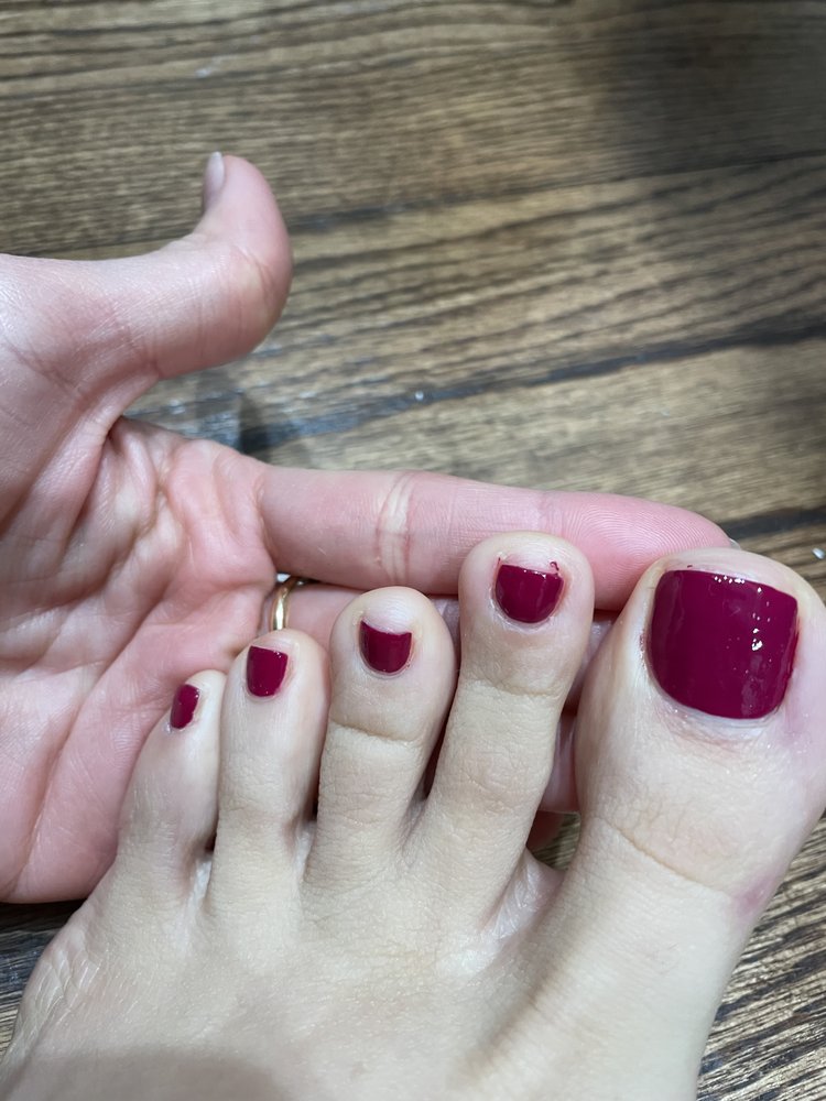 Trillium Nails & Spa - Edgewater