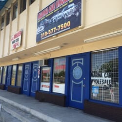 Lee Barber - Storefront
