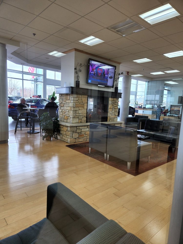 MINI OF ORLAND PARK Updated October 2024 11030 W 159th St, Orland