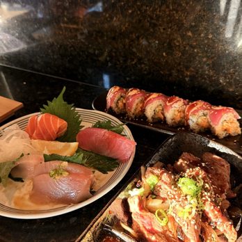 Moon Sushi Bar - Sushi Bars Near Me - Los Angeles, California Moon Sushi Bar - Sushi Bars Near Me - Los Angeles, California