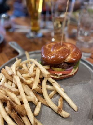 Maggie McFly's | Springfield by null