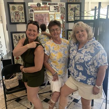 Hard Luck Tattoo - Three happy ladies - Tattoo Near Me - Lodi, California