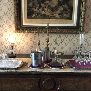 Inn at Felt Manor - Hotels Near Me - Galena, Illinois Inn at Felt Manor - Hotels Near Me - Galena, Illinois