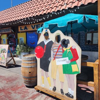 LA VECINDAD - Great curb appeal. - Tacos Near Me - Las Vegas, Nevada LA VECINDAD - Great curb appeal. - Tacos Near Me - Las Vegas, Nevada