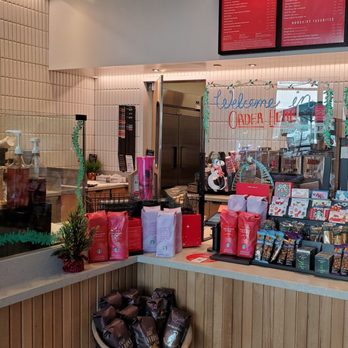 Starbucks - Coffee & Tea Near Me - San Diego, California