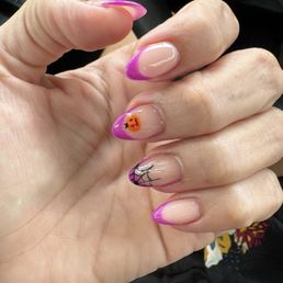 My nails! I love them!! My nails! I love them!!