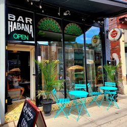 Bar Habana - Storefront