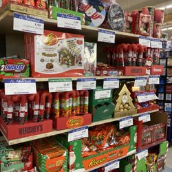 Sheridan Select Market - Christmas candy