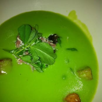 NoMI - Pea soup with escargot - Bars Near Me - Chicago, Illinois