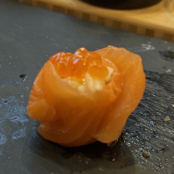 Tekkaba - salmon with ikura - Sushi Bars Near Me - Vancouver, British Columbia