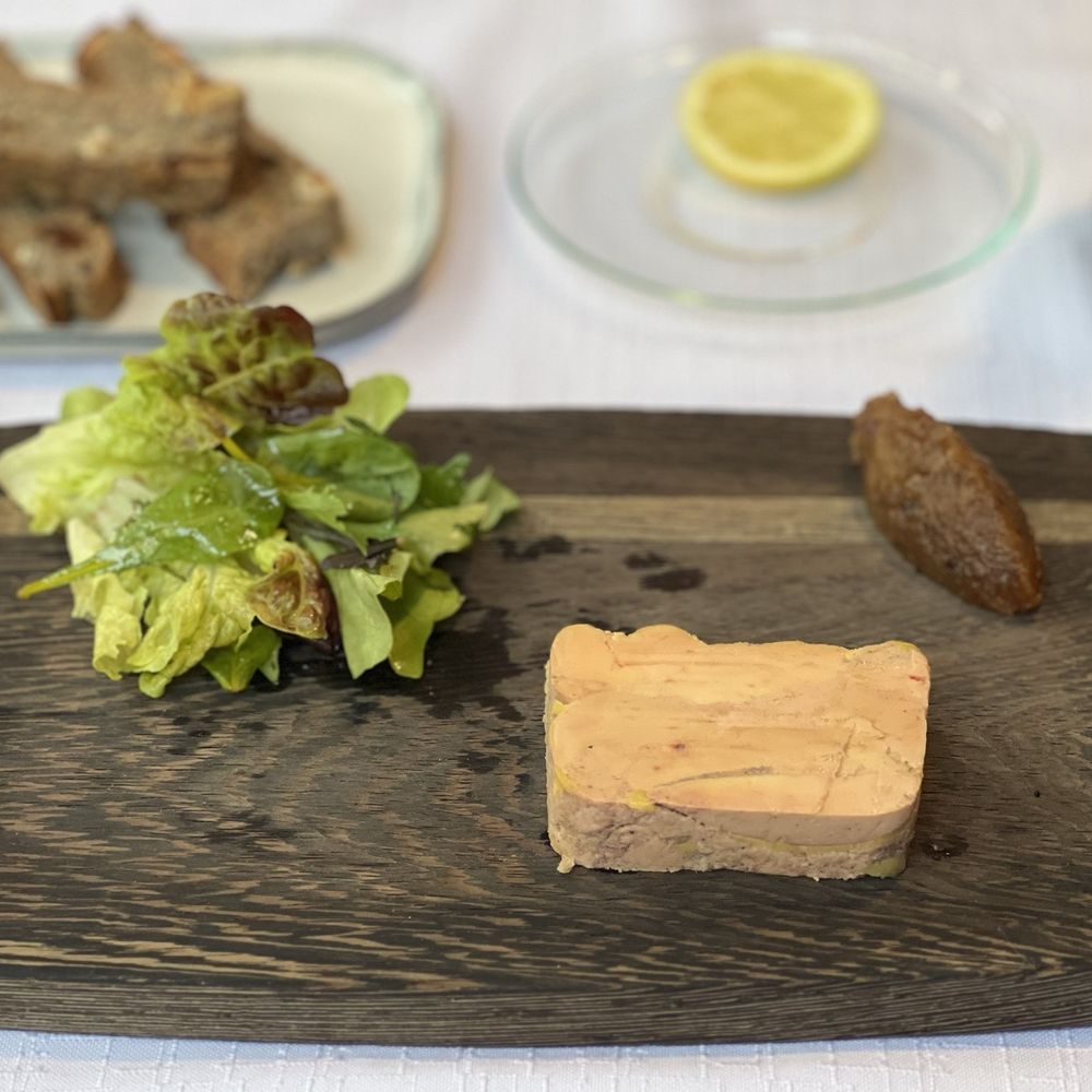 Le Florimond - Foie gras with homemade gluten free bread - French Near Me - Paris, 75 Le Florimond - Foie gras with homemade gluten free bread - French Near Me - Paris, 75