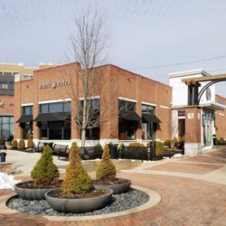 Dewey's Pizza - Storefront for Dewey's Austin Landing