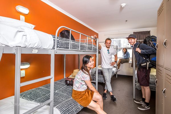 YHA Adelaide Central by null