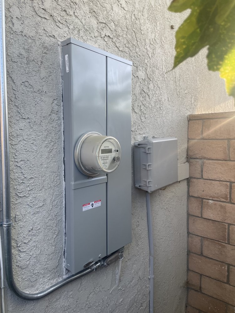 Slide of Abel Virgen Garcia Electrical Services