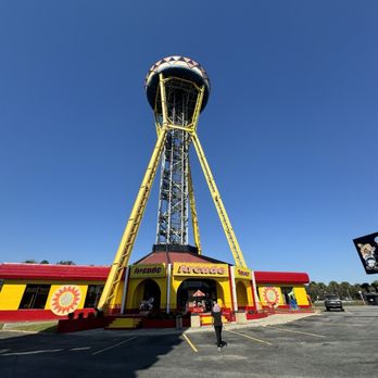 South of the Border - The sombrero! - Amusement Parks Near Me - Dillon, South Carolina South of the Border - The sombrero! - Amusement Parks Near Me - Dillon, South Carolina