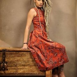Tina Sondergaard - Tina Sondergaard /  Style