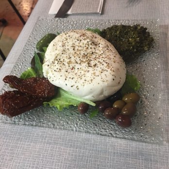 Emilio - Italian Near Me - Marseille, 13