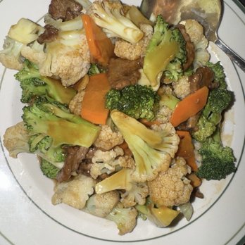 MCCB Chicago 时尚食谱 - Cauliflower Flank Steak with Broccoli: Delicious oyster sauce flavor--a great choice to balance the sweet dishes with a salty option. - Szechuan Near Me - Chicago, Illinois MCCB Chicago 时尚食谱 - Cauliflower Flank Steak with Broccoli: Delicious oyster sauce flavor--a great choice to balance the sweet dishes with a salty option. - Szechuan Near Me - Chicago, Illinois