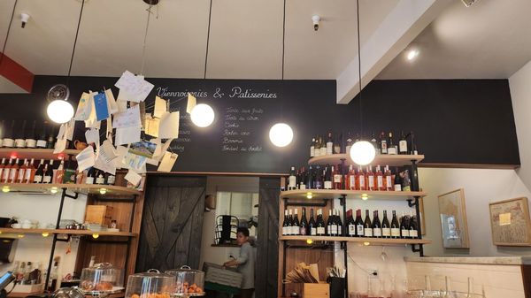 Amélie Café and Wine Bar by null
