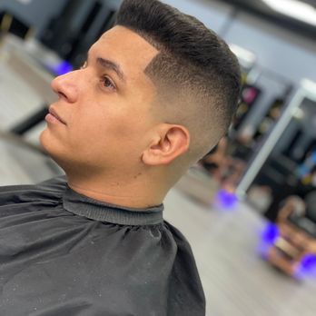 Sammy Stylo Cuts & Lounge - Barbers Near Me - Houston, Texas Sammy Stylo Cuts & Lounge - Barbers Near Me - Houston, Texas