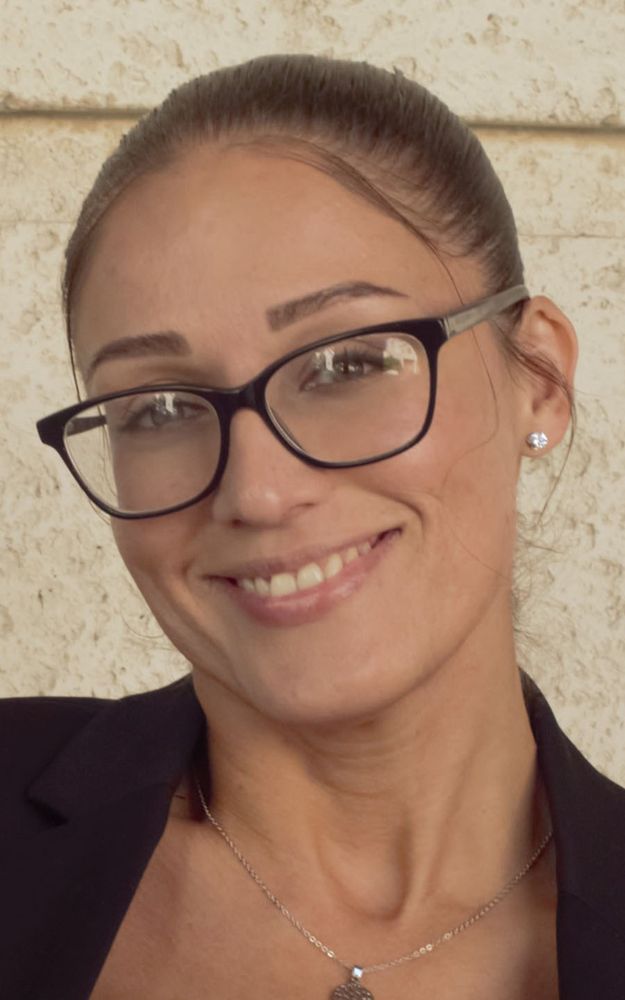 JOMARY COLON REALTY ONE GROUP INNOVATION 12 Photos 7751 N