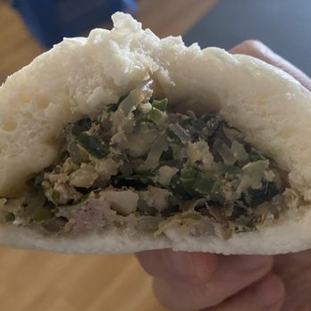 Myung In Dumplings - King Steam Dumpling with pork and vegetables - cross section - Korean Near Me - Los Angeles, California Myung In Dumplings - King Steam Dumpling with pork and vegetables - cross section - Korean Near Me - Los Angeles, California