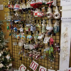 Christmas Shop On the River