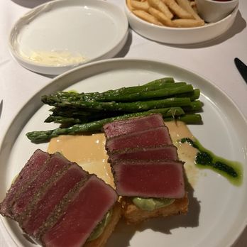 The Arbour - Seared Yellowfin Tuna - New American Near Me - Pasadena, California