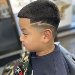 101 Barbershop Cut & Shave - Cut by Brian