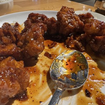 Super Dumpling - Orange chicken, almost did not make the review - Chinese Near Me - Culver City, California Super Dumpling - Orange chicken, almost did not make the review - Chinese Near Me - Culver City, California