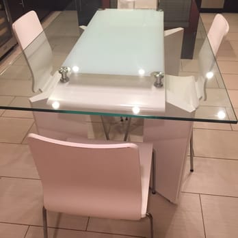 Modern Interior Furniture - Dining table - after 13 years, still looks like new. - Furniture Stores Near Me - Alhambra, California Modern Interior Furniture - Dining table - after 13 years, still looks like new. - Furniture Stores Near Me - Alhambra, California
