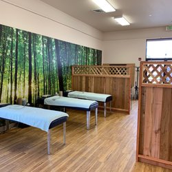 Brittain Chiropractic - Therapy tables