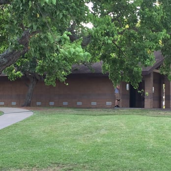Clear Lake Park - Bathroom building(?) - Parks Near Me - Pasadena, Texas Clear Lake Park - Bathroom building(?) - Parks Near Me - Pasadena, Texas