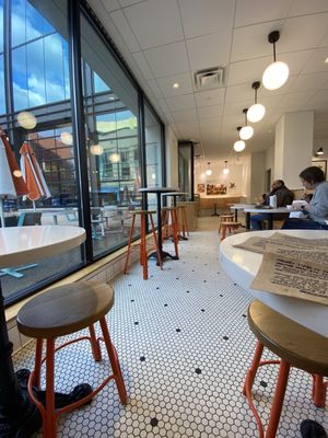 Jeni's Splendid Ice Creams by null