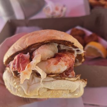 The Clam Shack - Lobster roll - Seafood Near Me - Kennebunk, Maine The Clam Shack - Lobster roll - Seafood Near Me - Kennebunk, Maine