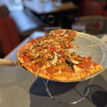 Fireside Pizza - Fireside House Favorite - Pizza Near Me - Olympic Valley, California Fireside Pizza - Fireside House Favorite - Pizza Near Me - Olympic Valley, California