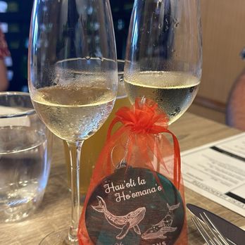 Haven's Harborside - Complimentary champagne toast for our 25th Wedding Anniversary.  Also a cute ornament gift. - Cocktail Bars Near Me - Wailuku, Hawaii