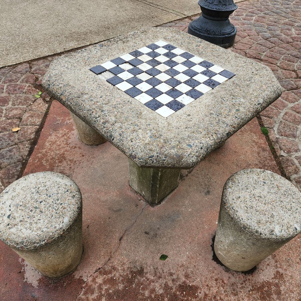 Hudson Chess Park - Parks Near Me - Chicago, Illinois Hudson Chess Park - Parks Near Me - Chicago, Illinois