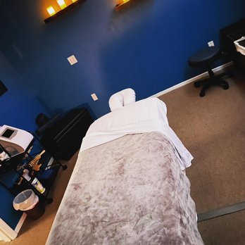 Zenful Wellness - Massage Room - Massage Therapy Near Me - Fort Myers, Florida Zenful Wellness - Massage Room - Massage Therapy Near Me - Fort Myers, Florida