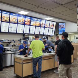 Culver's - Inside