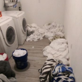 Cleaning and Disinfecting Crew - Laundry - Home Cleaning Near Me Cleaning and Disinfecting Crew - Laundry - Home Cleaning Near Me