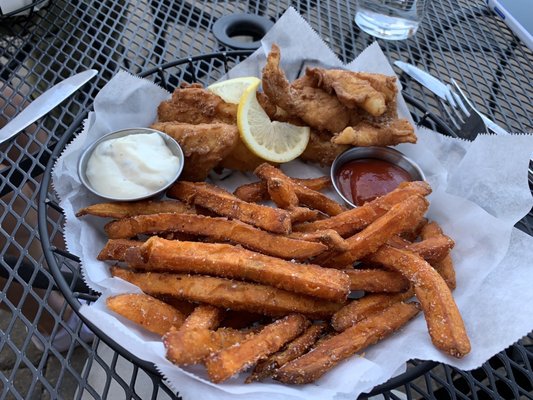 Woodman's Bar & Grill by null